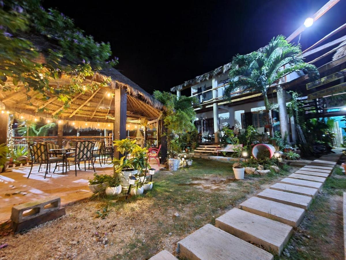 Don Panchon Y Maruxa Hotel Holbox Eksteriør billede