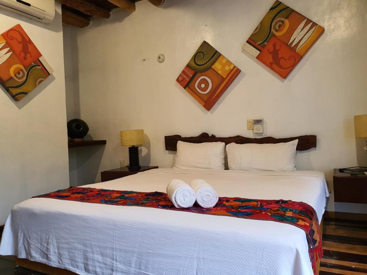 Don Panchon Y Maruxa Hotel Holbox Eksteriør billede