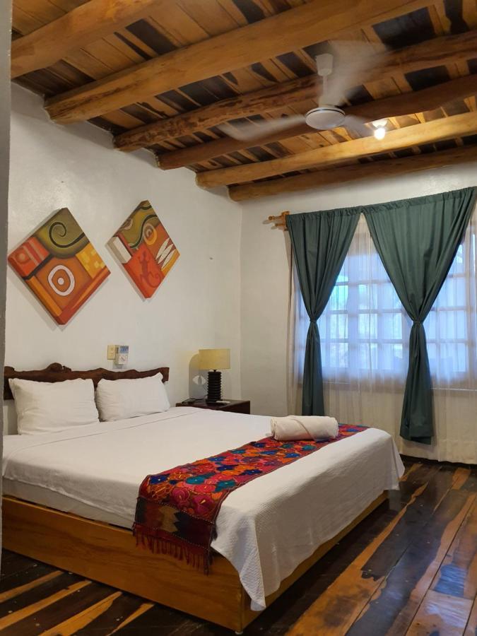 Don Panchon Y Maruxa Hotel Holbox Eksteriør billede
